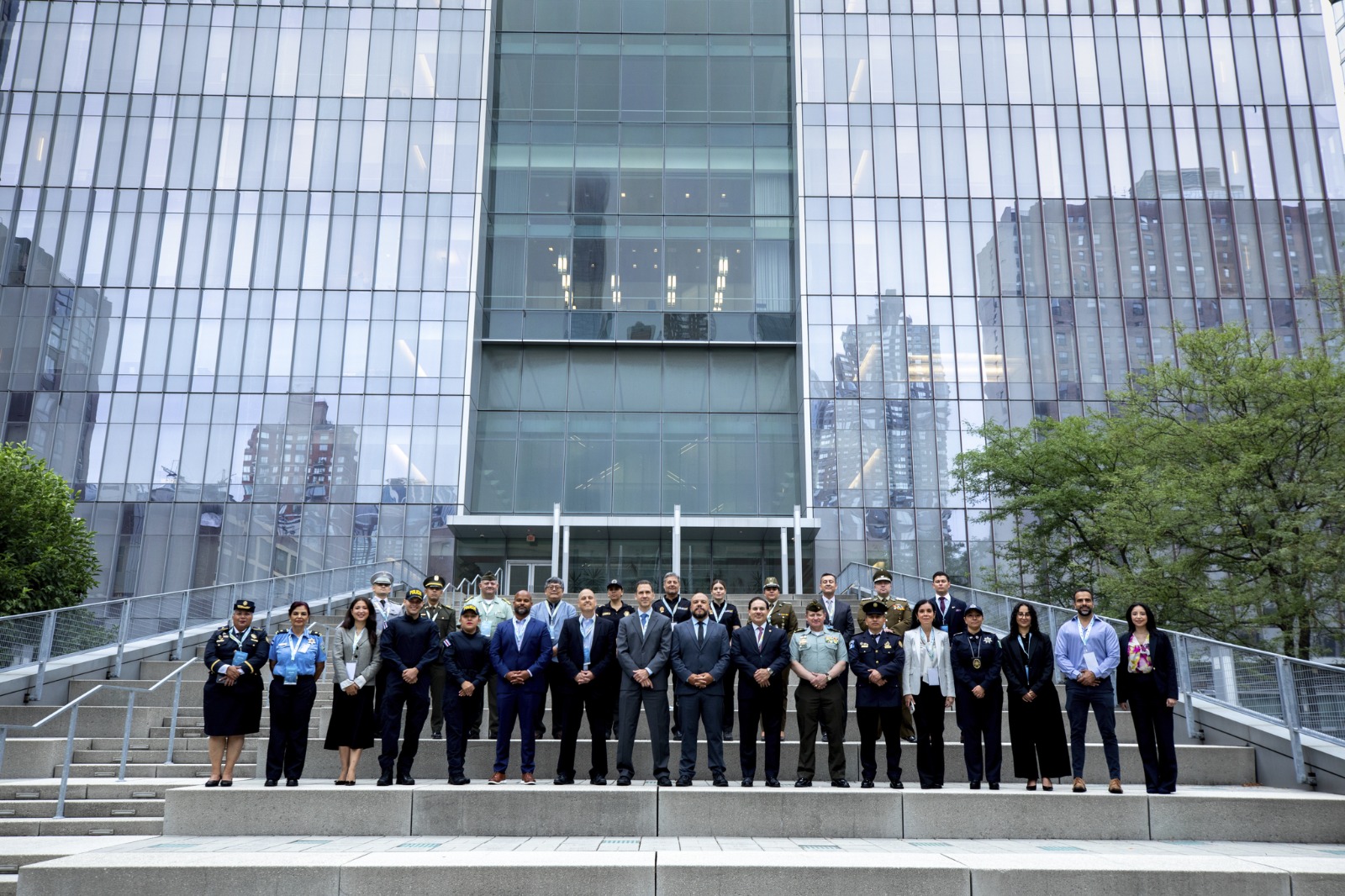 AMERIPOL fortalece la cooperación policial regional en programa internacional de formación liderado por el BID en Nueva York