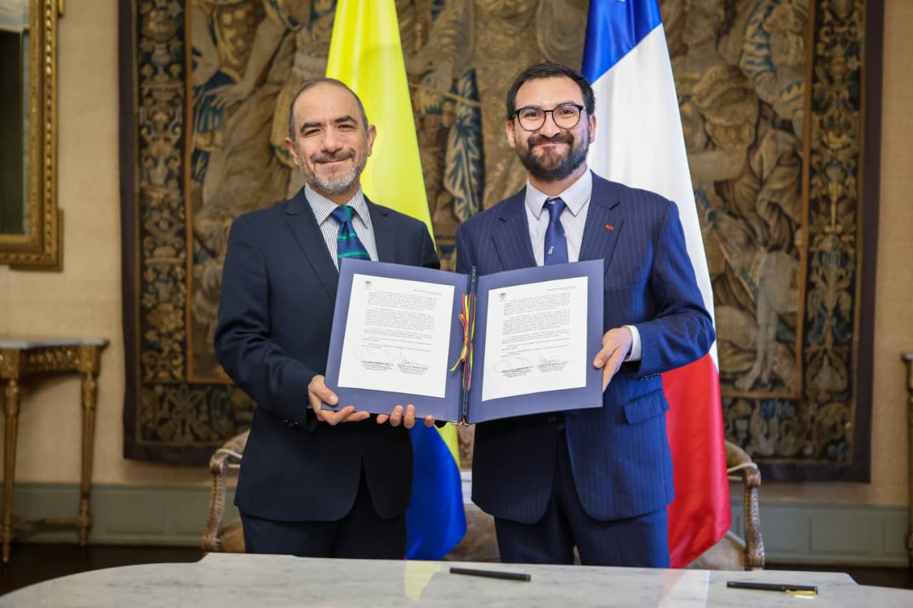 Chile deposita el instrumento de ratificación del Tratado Constitutivo de AMERIPOL y fortalece la cooperación policial en las Américas